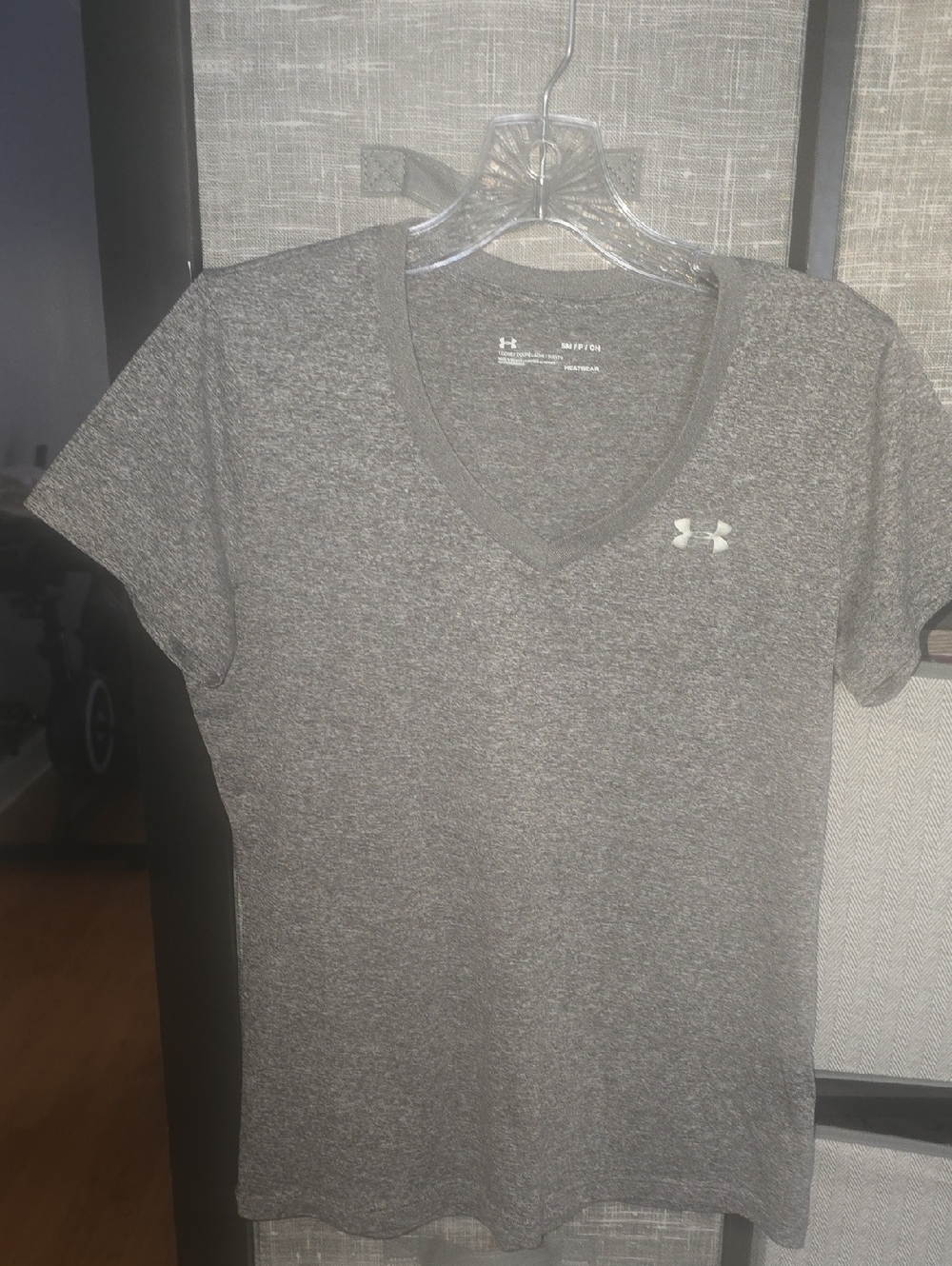 Under Armour Gray Heather V-Neck Performance Tee
